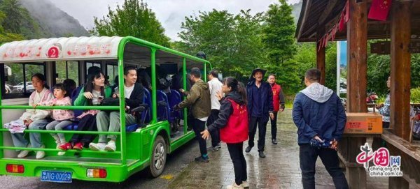 中金优配 九绵高速让四川青川2025双节文旅迎“丰收”